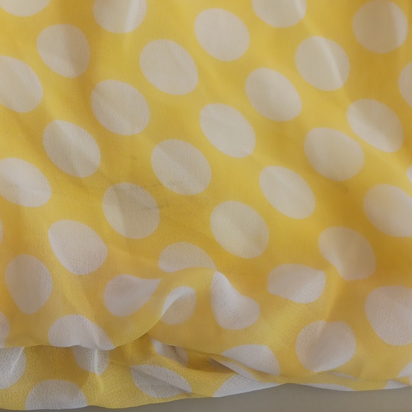 Amy Byer yellow polka dot summer dress - Picture 4 of 4